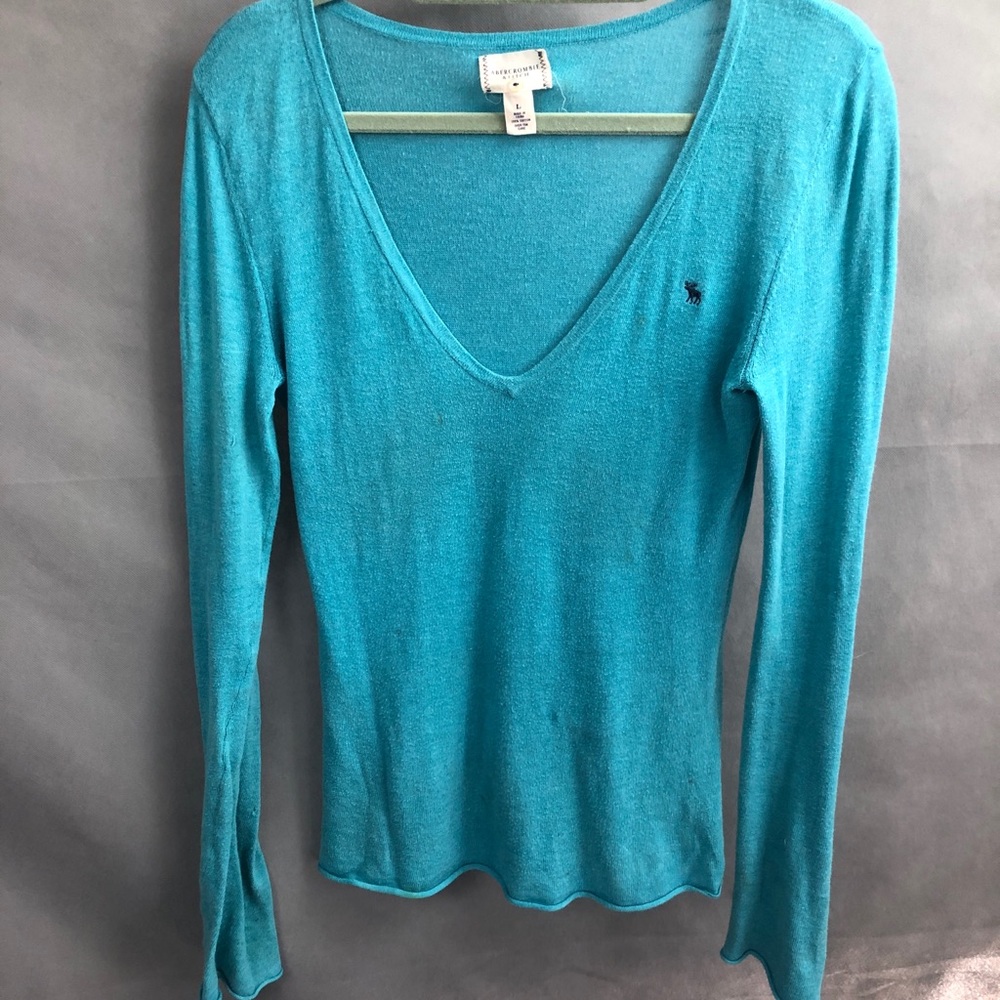 Abercrombie super thin sweater v neck